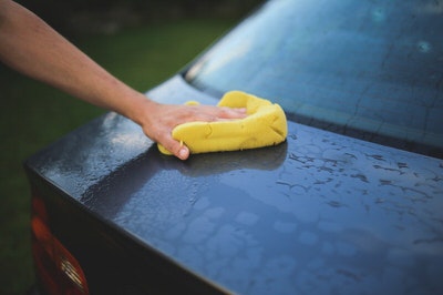 Sponge washing car